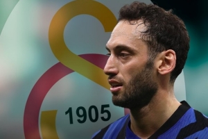 土媒:加拉塔萨雷即将与国米就恰尔汗奥卢达成最终协议