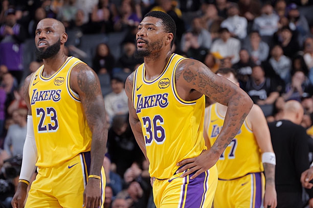 进攻端的负面影响实在是太大了，湖人后场大闸的场上效果很不理想